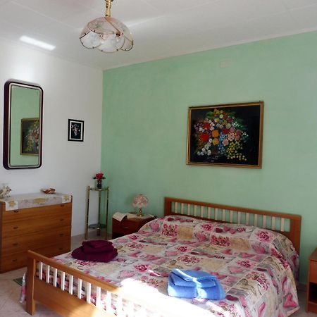 Casa Miriam - Appartamenti Vacanze Villaputzu Habitación foto