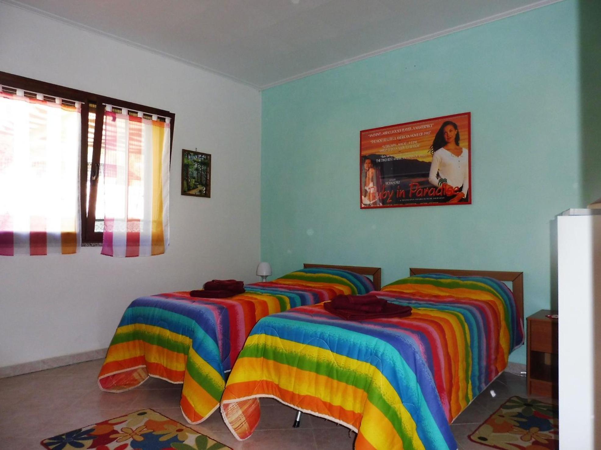 Casa Miriam - Appartamenti Vacanze Villaputzu Habitación foto